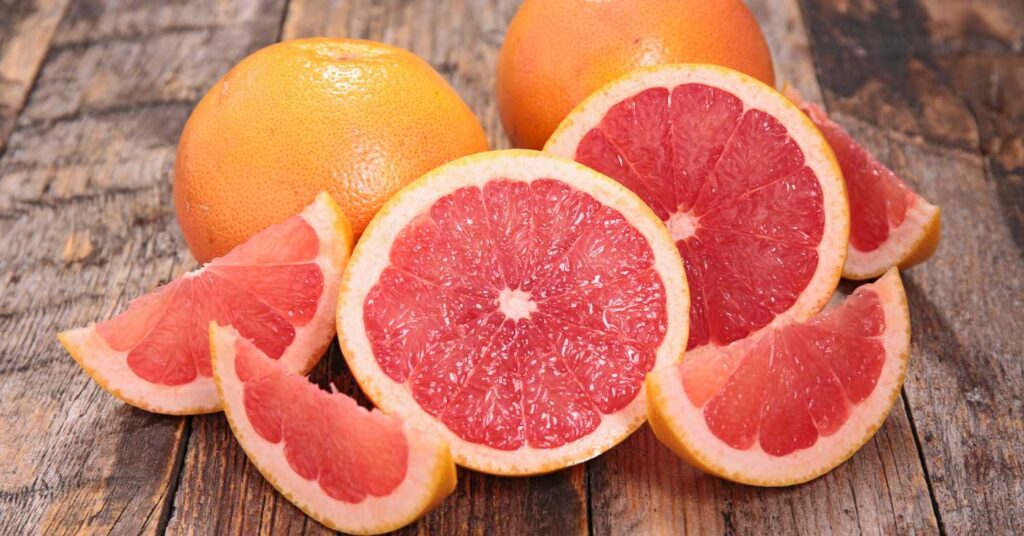 Can Dogs Eat Grapefruit 1